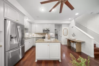 Photo #6: 260017943 Listing 