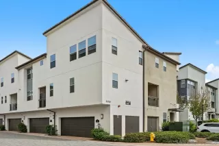 Photo #2: 260017954 Listing 
