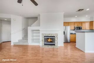 Photo #6: 260017976 Listing