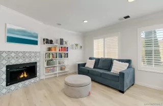 Photo #2: 260017979 Listing