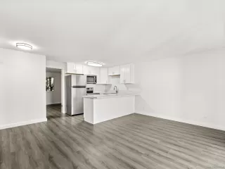 Photo #3: 260017987 Listing