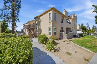 Photo #3: 260018031 Listing