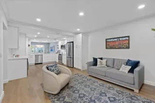 Photo #1: 260018044 Listing