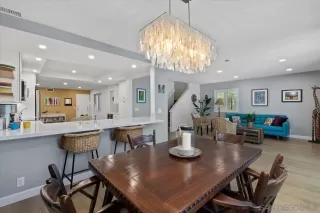Photo #5: 260018044 Listing