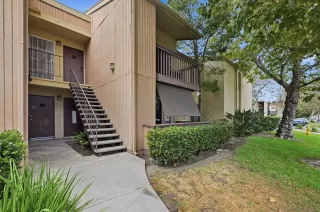 Photo #1: 260018047 Listing