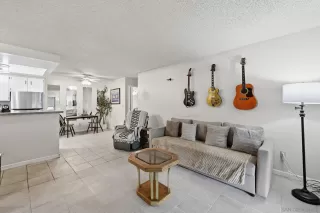Photo #6: 260018047 Listing