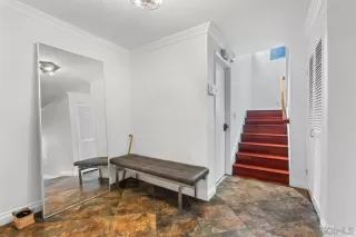 Photo #4: 260018049 Listing