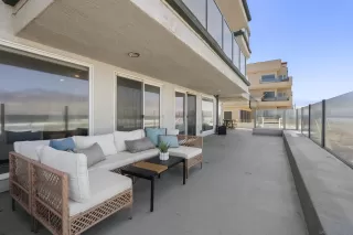 Photo #4: 260018054 Listing