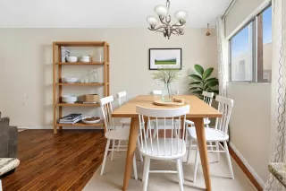 Photo #2: 260018070 Listing