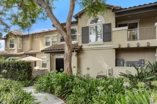 Photo #1: 260018086 Listing