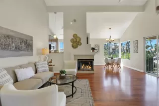Photo #1: 260018129 Listing