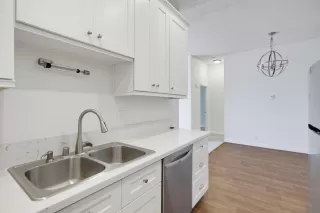 Browse active condo listings in PINES OF LA JOLLA