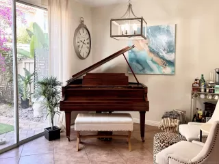 Photo #2: 260018141 Listing
