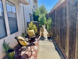Photo #5: 260018146 Listing