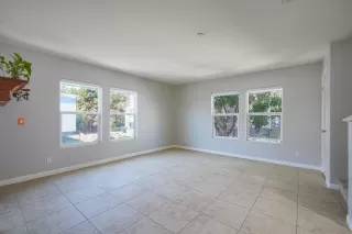 Photo #2: 260018149 Listing 