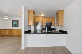 Photo #3: 260018154 Listing