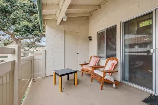 Photo #5: 260018188 Listing
