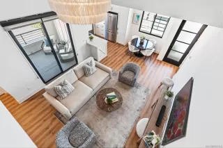 Photo #3: 260018189 Listing