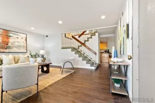Photo #1: 260018213 Listing