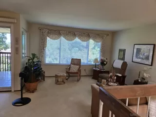 Photo #2: 260018274 Listing 