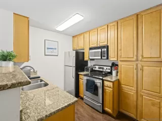 Photo #6: 260018287 Listing
