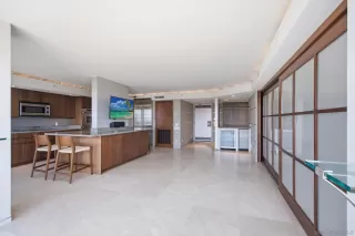 Photo #6: 260018289 Listing