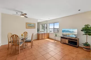 Photo #3: 260018373 Listing