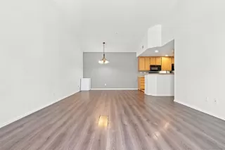 Photo #6: 260018391 Listing 