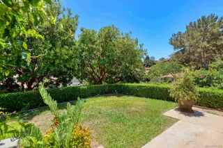 Photo #3: 260018399 Listing