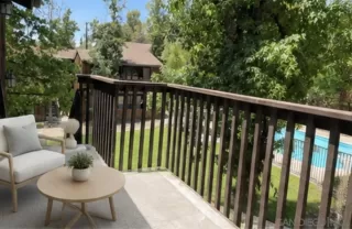 Photo #1: 260018406 Listing