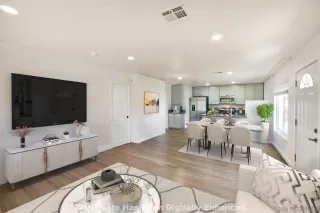 Photo #5: 260018410 Listing