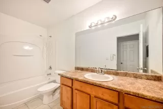 Photo #6: 260018419 Listing