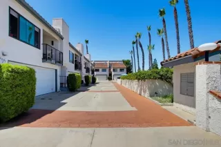 Photo #3: 260018435 Listing