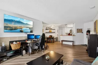 Photo #5: 260018478 Listing