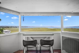 Photo #1: 260018479 Listing