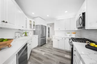 Photo #5: 260018479 Listing
