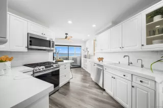 Photo #6: 260018479 Listing