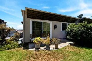 Photo #2: 260018491 Listing