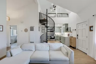 Photo #6: 260018553 Listing 