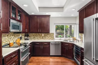Photo #6: 260018566 Listing