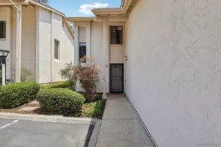 Photo #5: 260018570 Listing