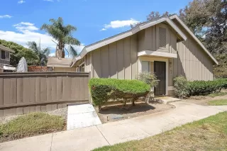 Photo #2: 260018577 Listing
