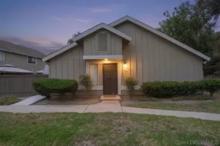Photo #3: 260018577 Listing
