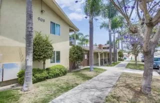 Photo #1: 260018594 Listing