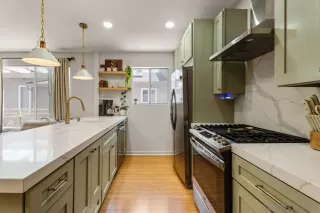 Photo #3: 260018604 Listing 