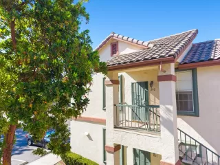 Photo #1: 260018610 Listing