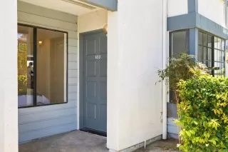 Photo #2: 260018612 Listing