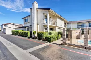 Browse active condo listings in VILLA MADERA