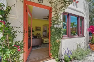 Photo #6: 260018626 Listing