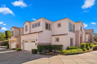 Photo #1: 260018631 Listing